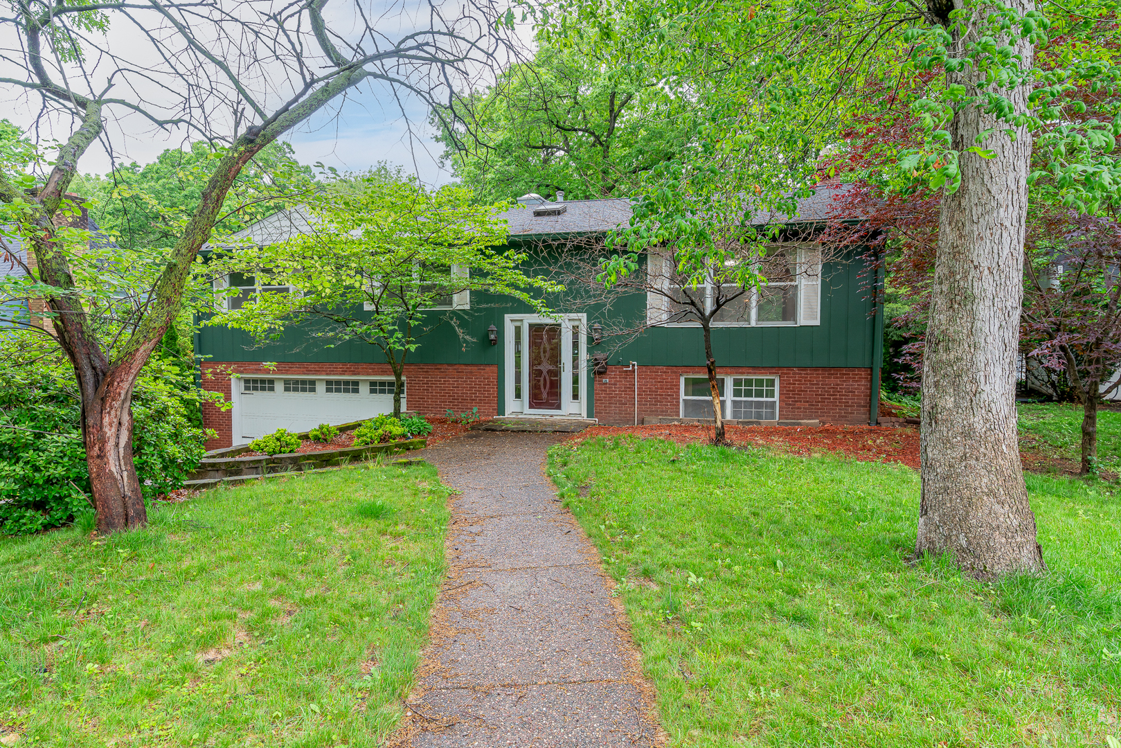 10 Woodley Road Rock Island, IL 61201 - Photo 1 of 33