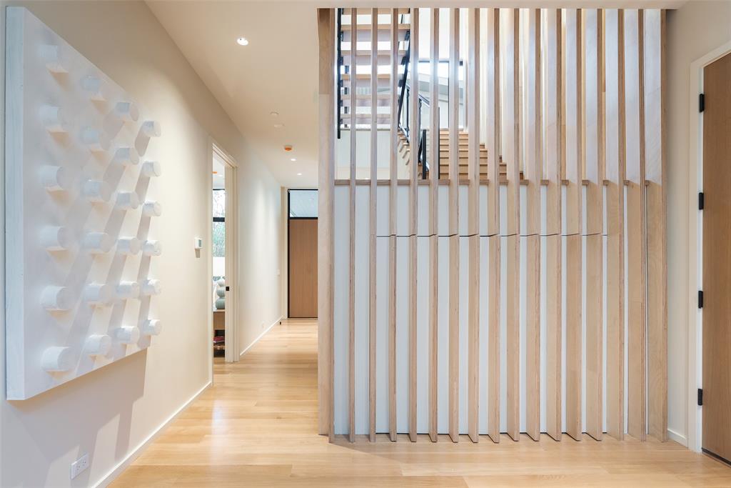 3503 Edgewater Street Dallas, TX 75205 - Photo 22 of 30 Garage entry