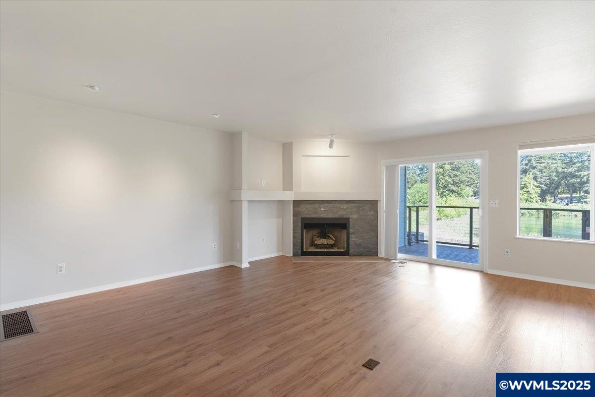 1820 Rees Hill Road Southeast Salem, OR 97306 - Photo 9 of 35