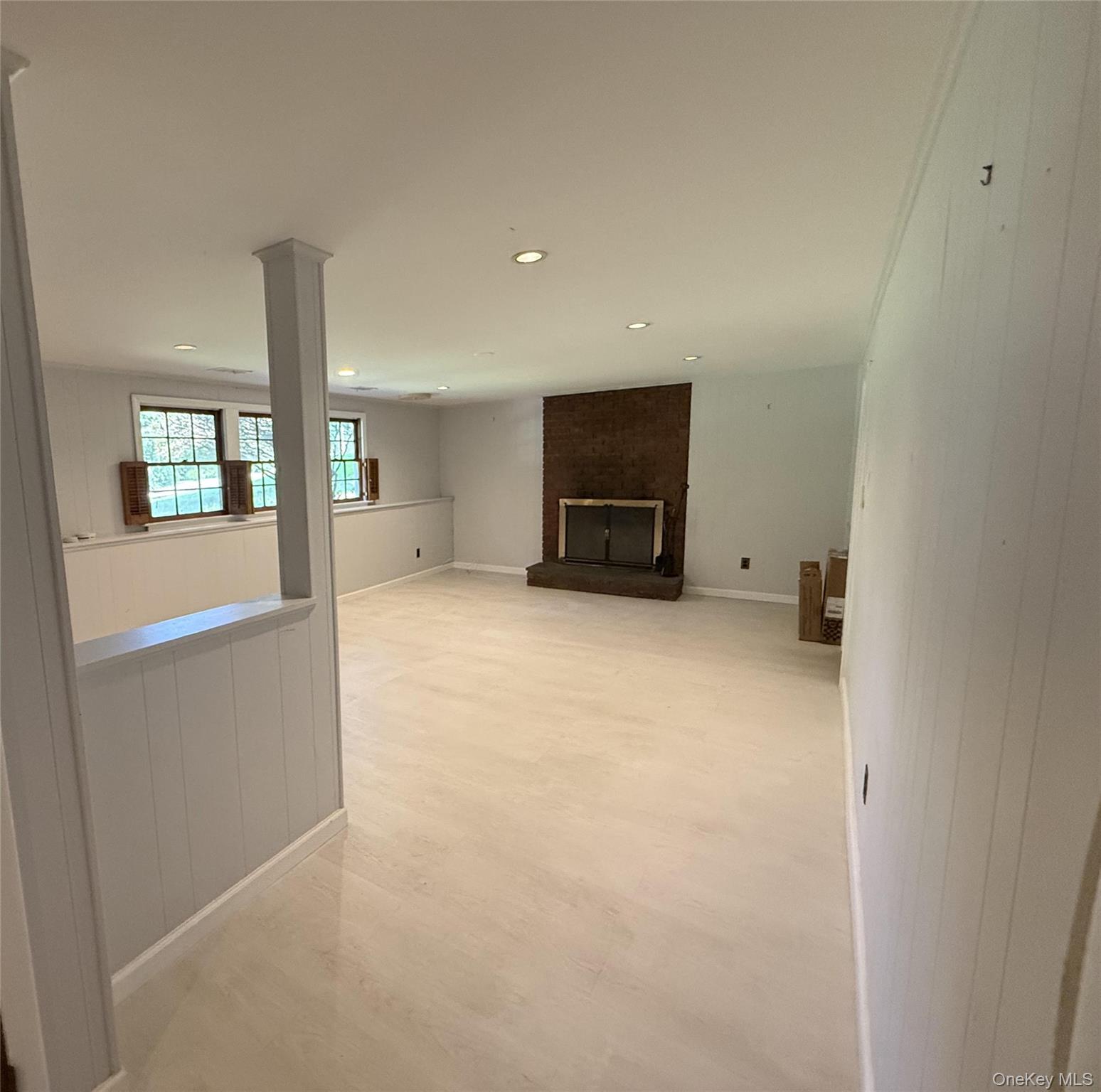 58 Quaker Bridge Road Ossining, NY 10562 - Photo 3 of 24 Gallery Image 3