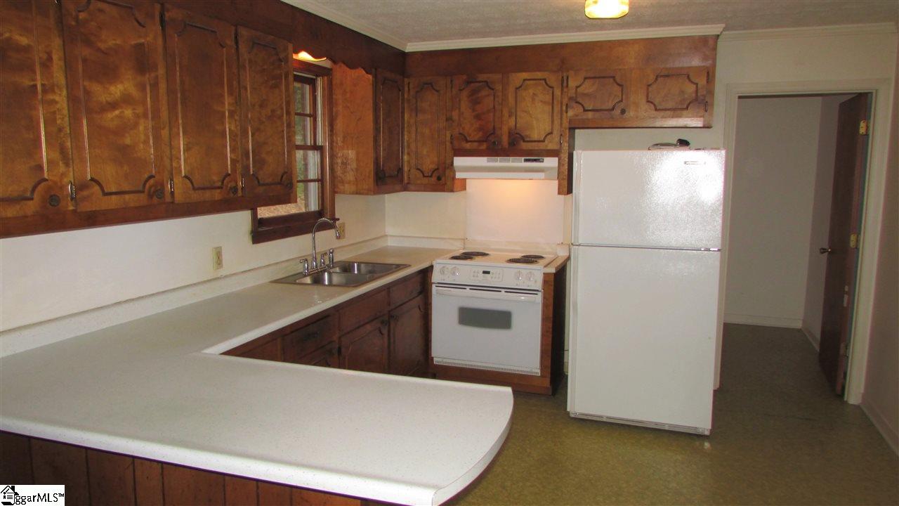 303 Riverside Drive Piedmont, SC 29673 - Photo 13 of 36 Gallery Image 13