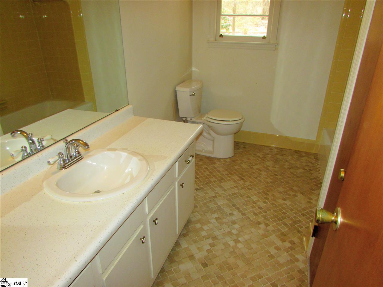 303 Riverside Drive Piedmont, SC 29673 - Photo 24 of 36 Gallery Image 24