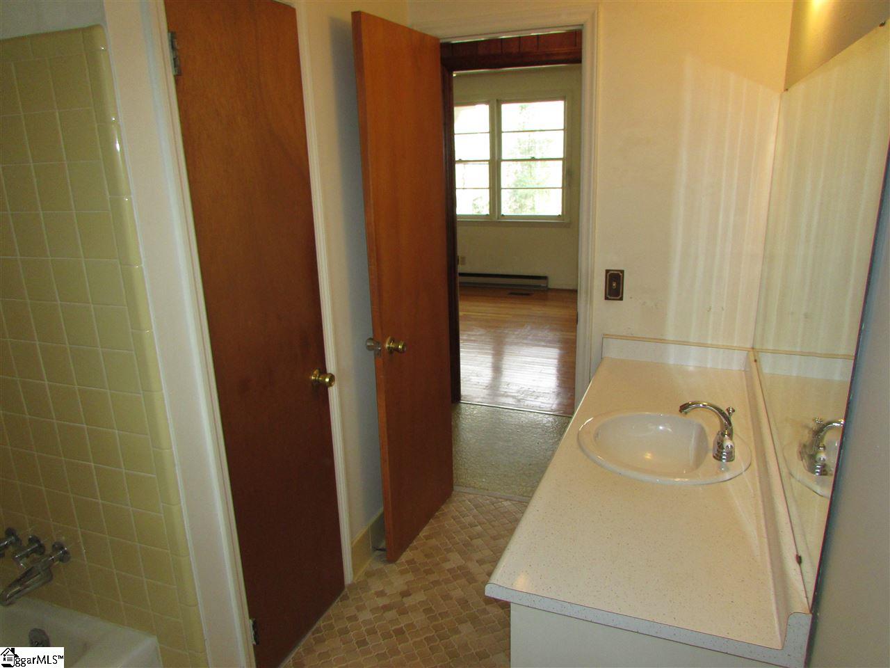 303 Riverside Drive Piedmont, SC 29673 - Photo 26 of 36 Gallery Image 26