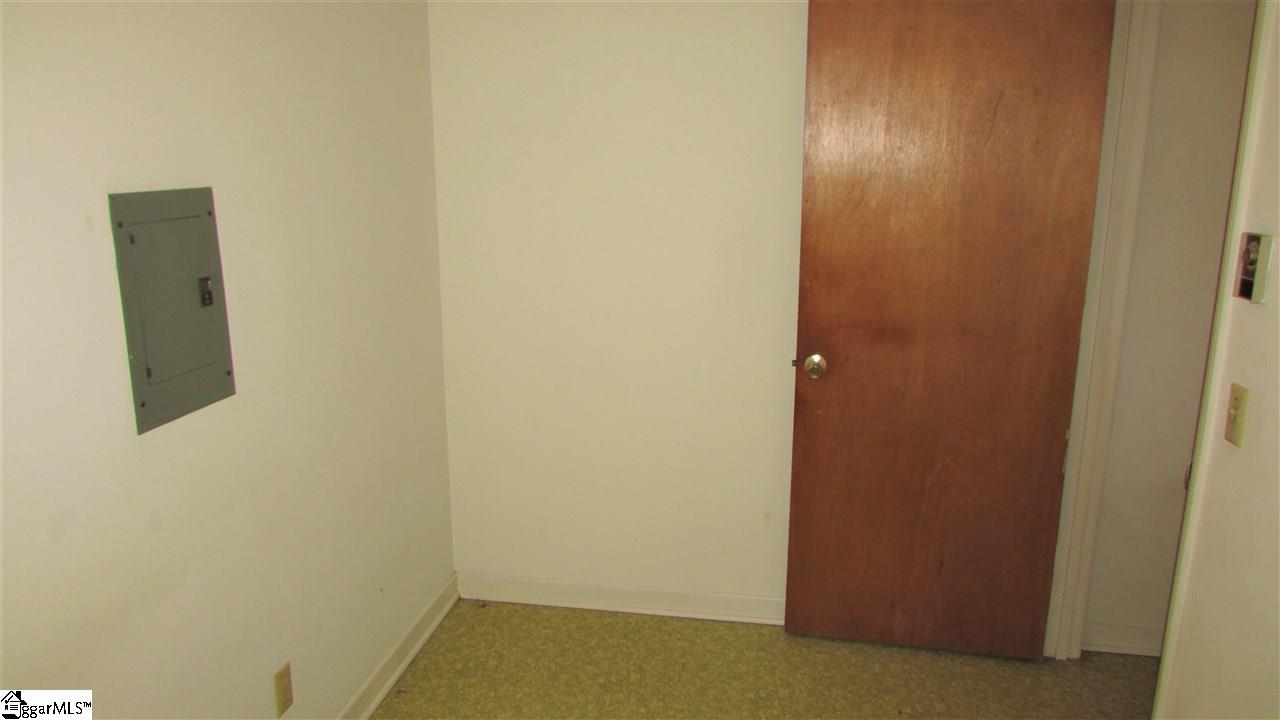303 Riverside Drive Piedmont, SC 29673 - Photo 33 of 36 Gallery Image 33