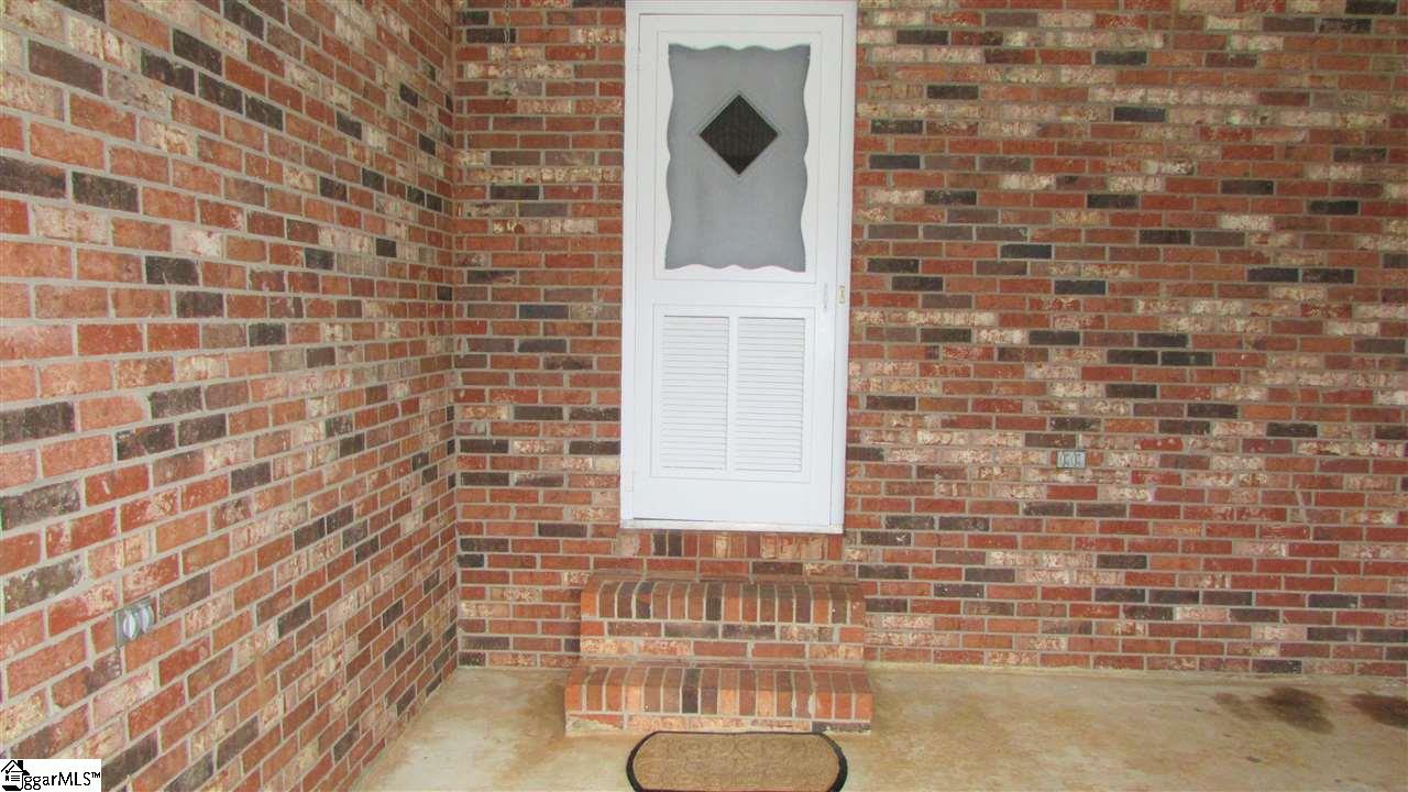 303 Riverside Drive Piedmont, SC 29673 - Photo 9 of 36 Gallery Image 9