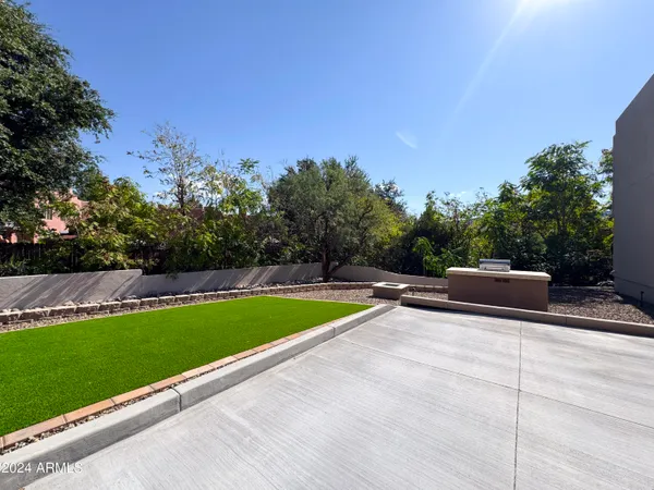 $2,695 | 165 Sugarloaf Street, Unit 8, Sedona, AZ 86351