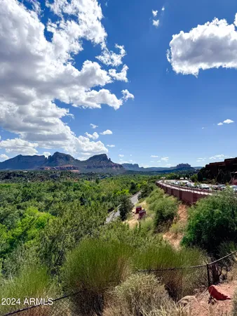 $2,695 | 165 Sugarloaf Street, Unit 8, Sedona, AZ 86351