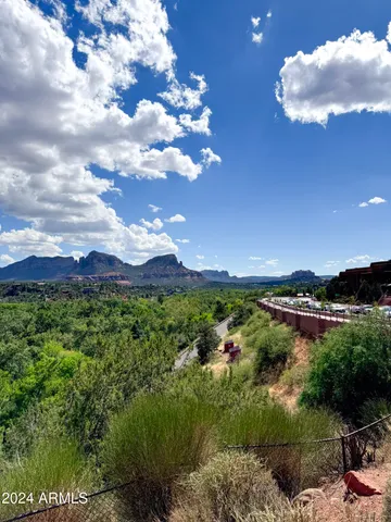 $2,695 | 165 Sugarloaf Street, Unit 8, Sedona, AZ 86351