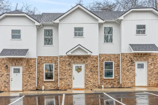 $1,300 | 914 Power Street, Unit 3, Clarksville, TN 37042