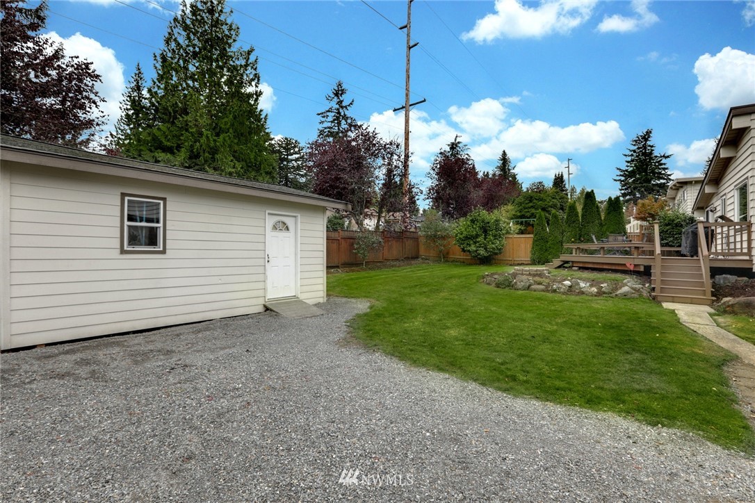 7900 187th Place Southwest Edmonds, WA 98026 - Photo 21 of 24 Gallery Image 21
