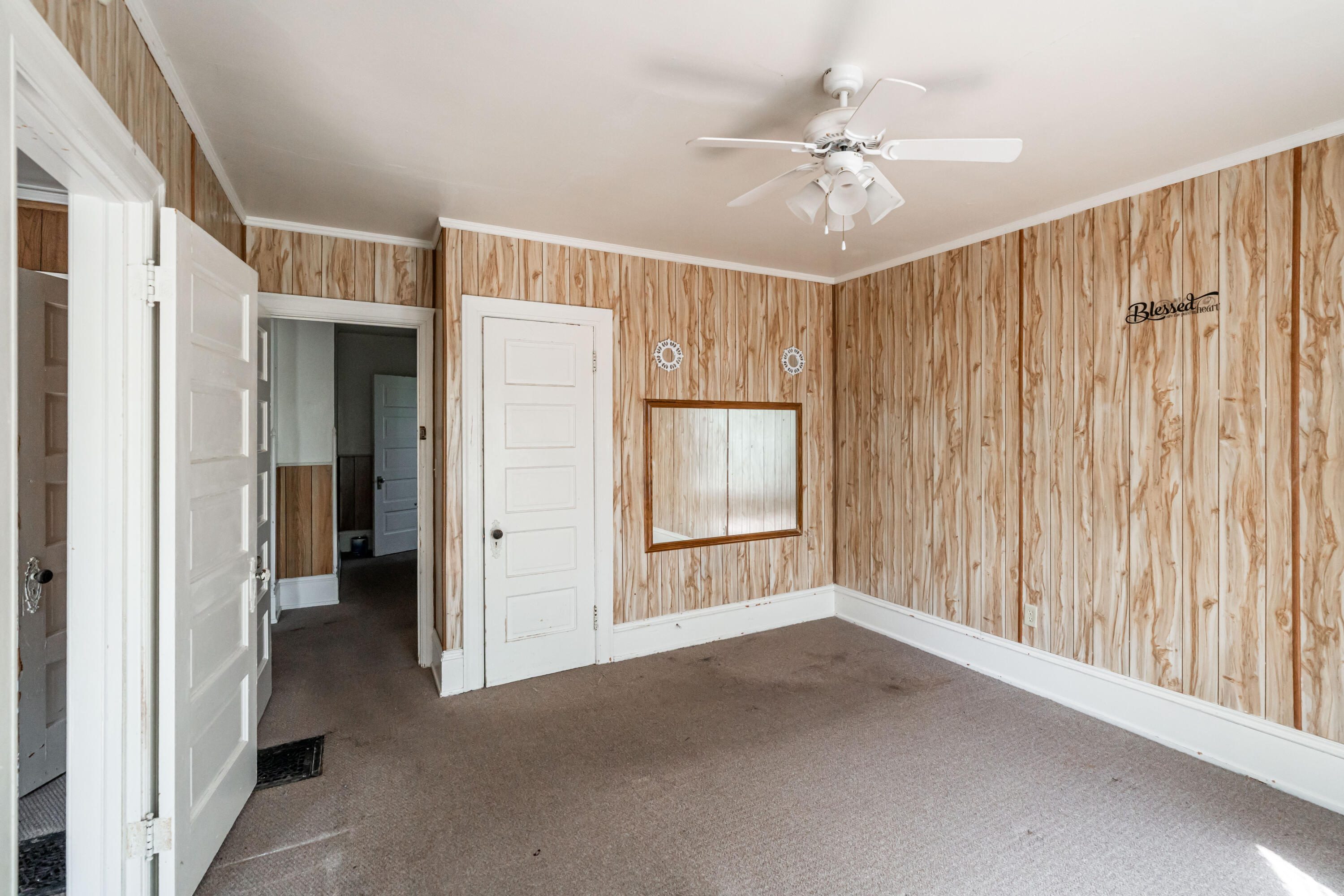 2043 North 28th Street Milwaukee, WI 53208 - Photo 24 of 42 DSC08128