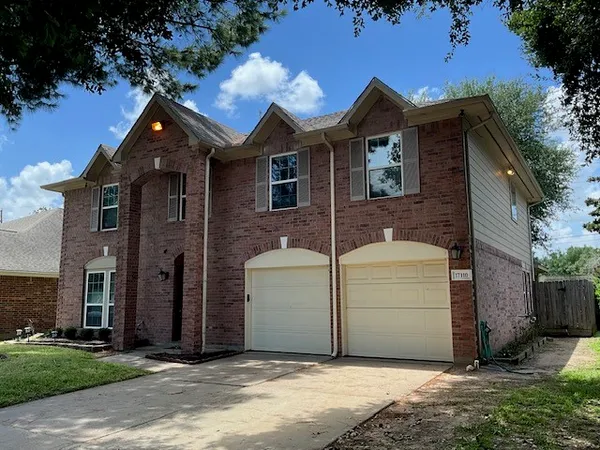 $2,600 | 17110 Fairway Glen Court, Sugar Land, TX 77498