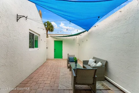 $374,900 | 420 Hawthorne Court, Indian Harbour Beach, FL 32937
