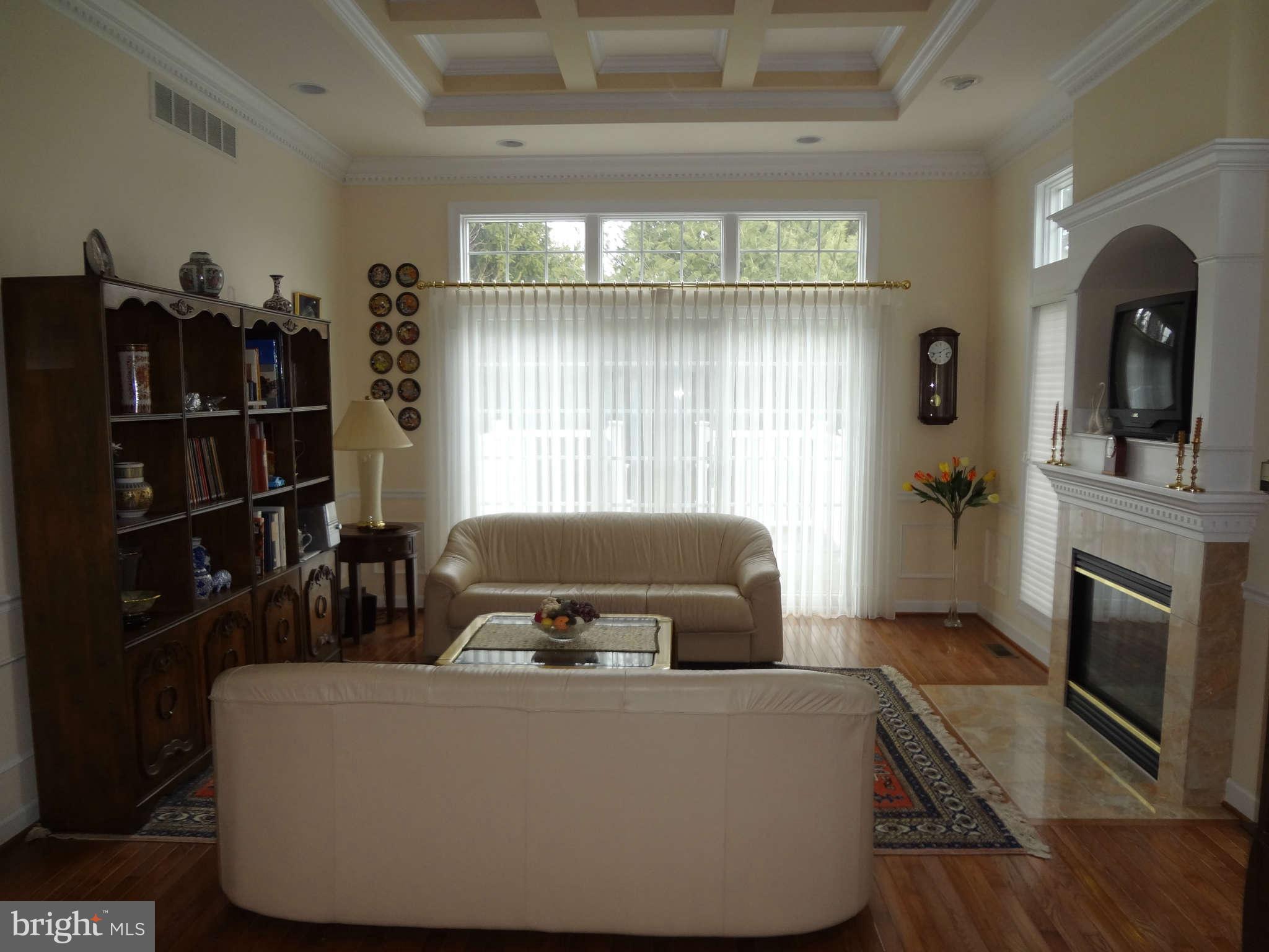 46 Barrington Road Bel Air, MD 21014 - Photo 6 of 11 Living Room