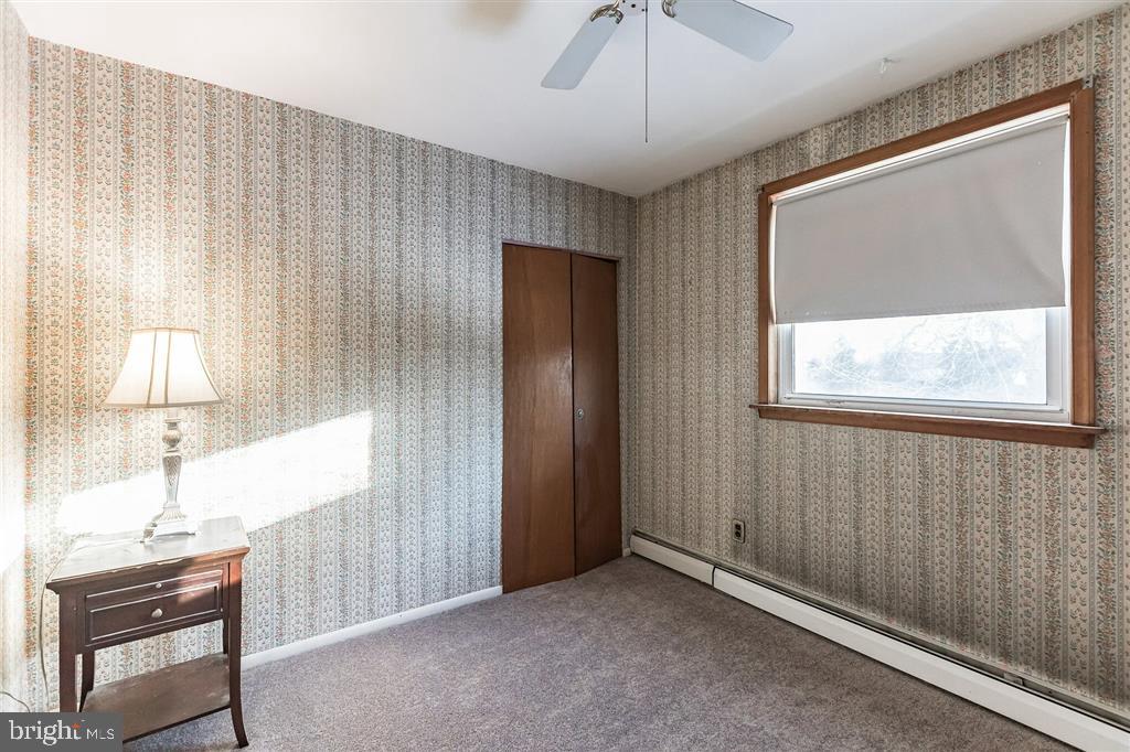 662 Parmentier Road Warminster, PA 18974 - Photo 15 of 25 Gallery Image 15