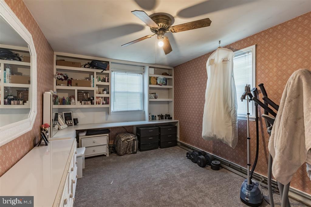 662 Parmentier Road Warminster, PA 18974 - Photo 17 of 25 Gallery Image 17