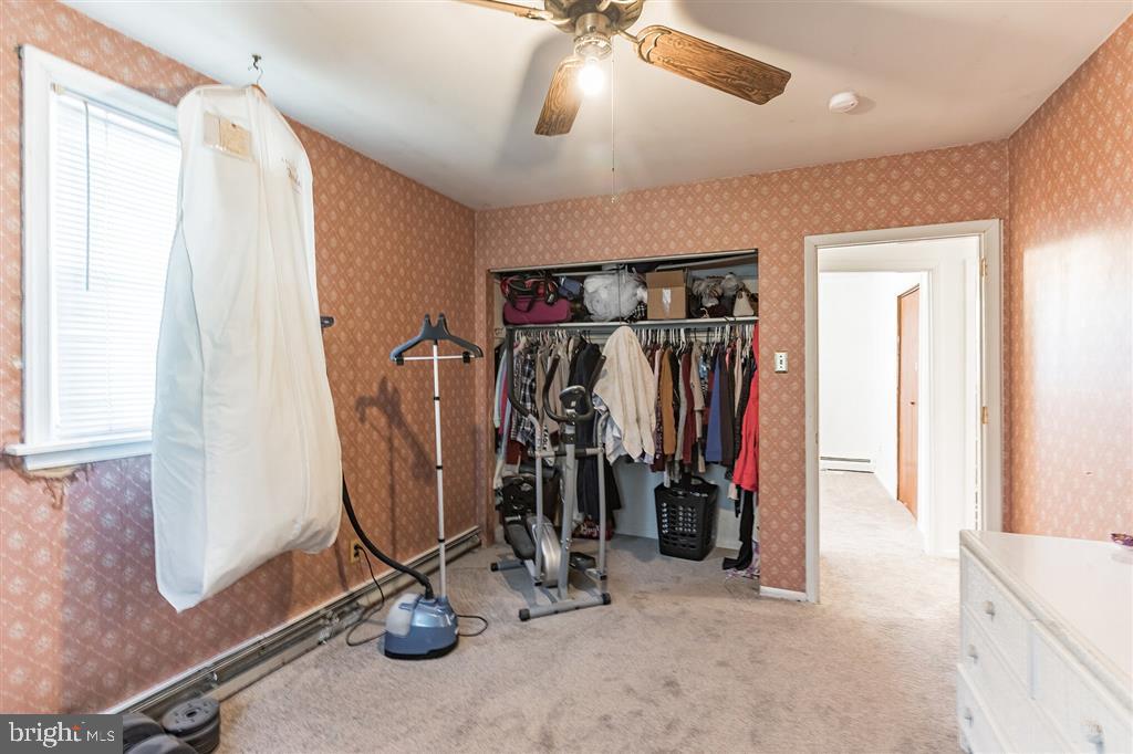 662 Parmentier Road Warminster, PA 18974 - Photo 18 of 25 Gallery Image 18