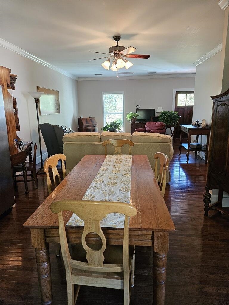 45820 Phillipsville Road Bay Minette, AL 36507 - Photo 7 of 15 Dining Area