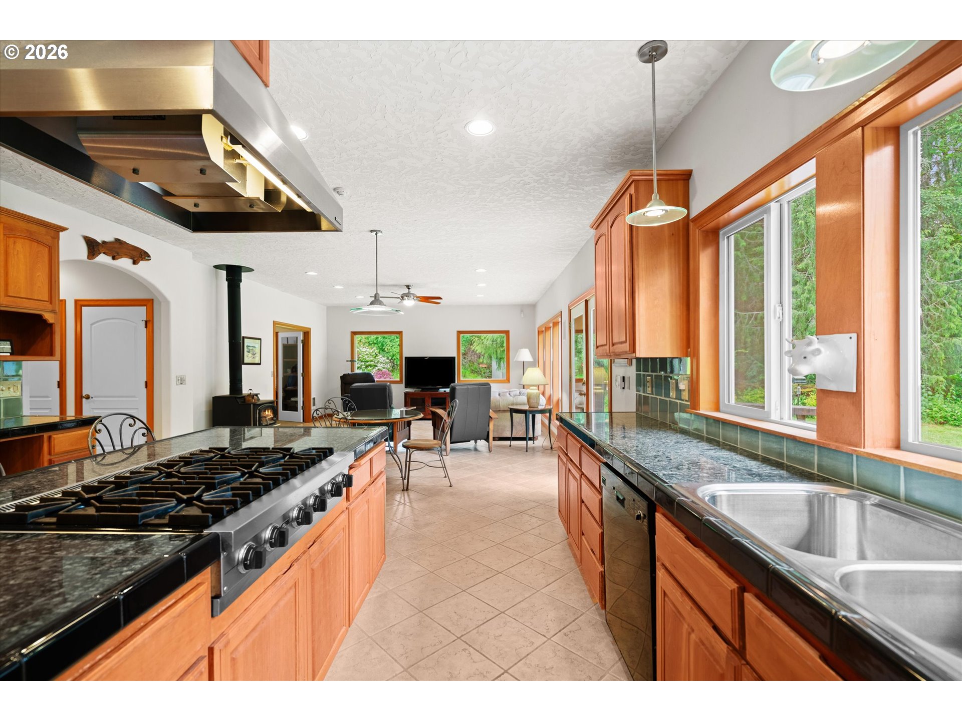 19209 South Ridge Road Oregon City, OR 97045 - Photo 12 of 45 Kitchen