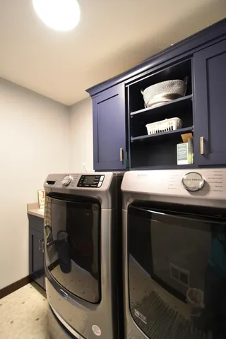 $764,900 | 1800 20th Avenue Circle Northeast, Kasson, MN 55944