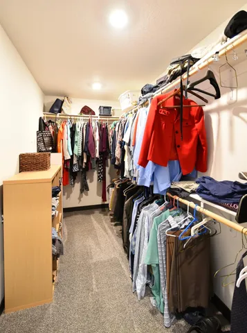 $764,900 | 1800 20th Avenue Circle Northeast, Kasson, MN 55944