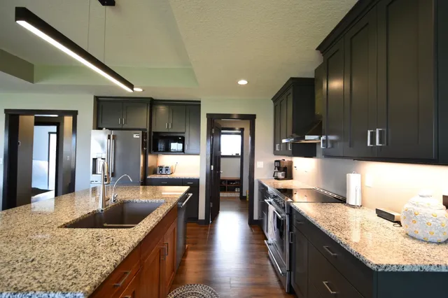 $764,900 | 1800 20th Avenue Circle Northeast, Kasson, MN 55944