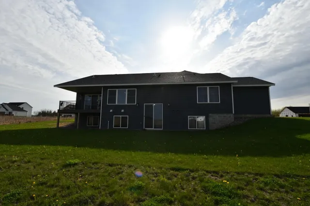 $764,900 | 1800 20th Avenue Circle Northeast, Kasson, MN 55944