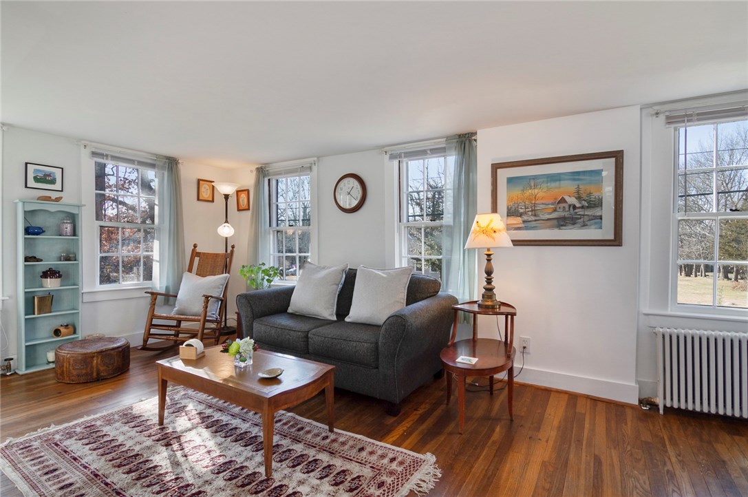 151 North Road South Kingstown, RI 02879 - Photo 3 of 27 Gallery Image 3