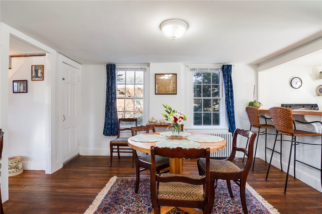 151 North Road South Kingstown, RI 02879 - Photo 8 of 27 Gallery Image 8