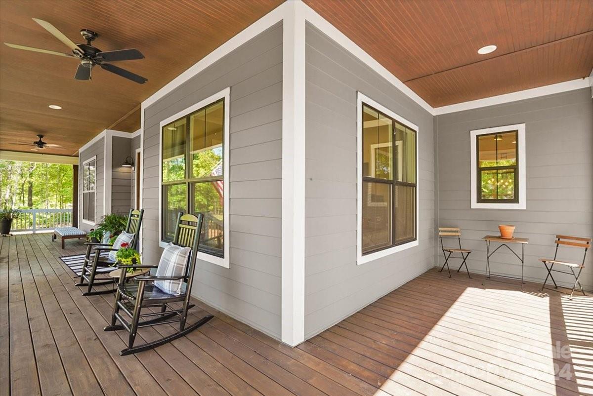 795 Bellegray Road Clover, SC 29710 - Photo 4 of 40 Gallery Image 4