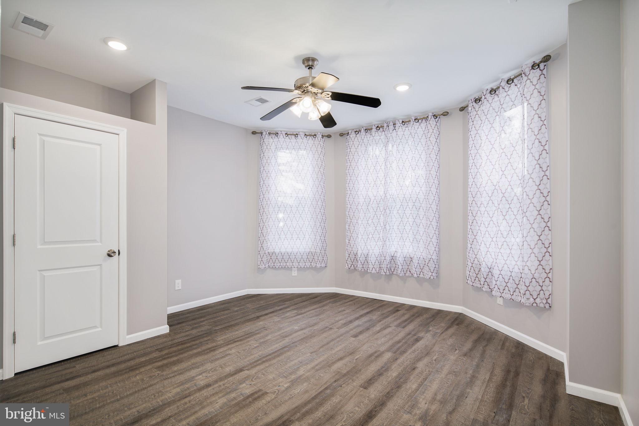 357 Harrison Avenue Upper Darby, PA 19082 - Photo 17 of 30 Bedroom 1