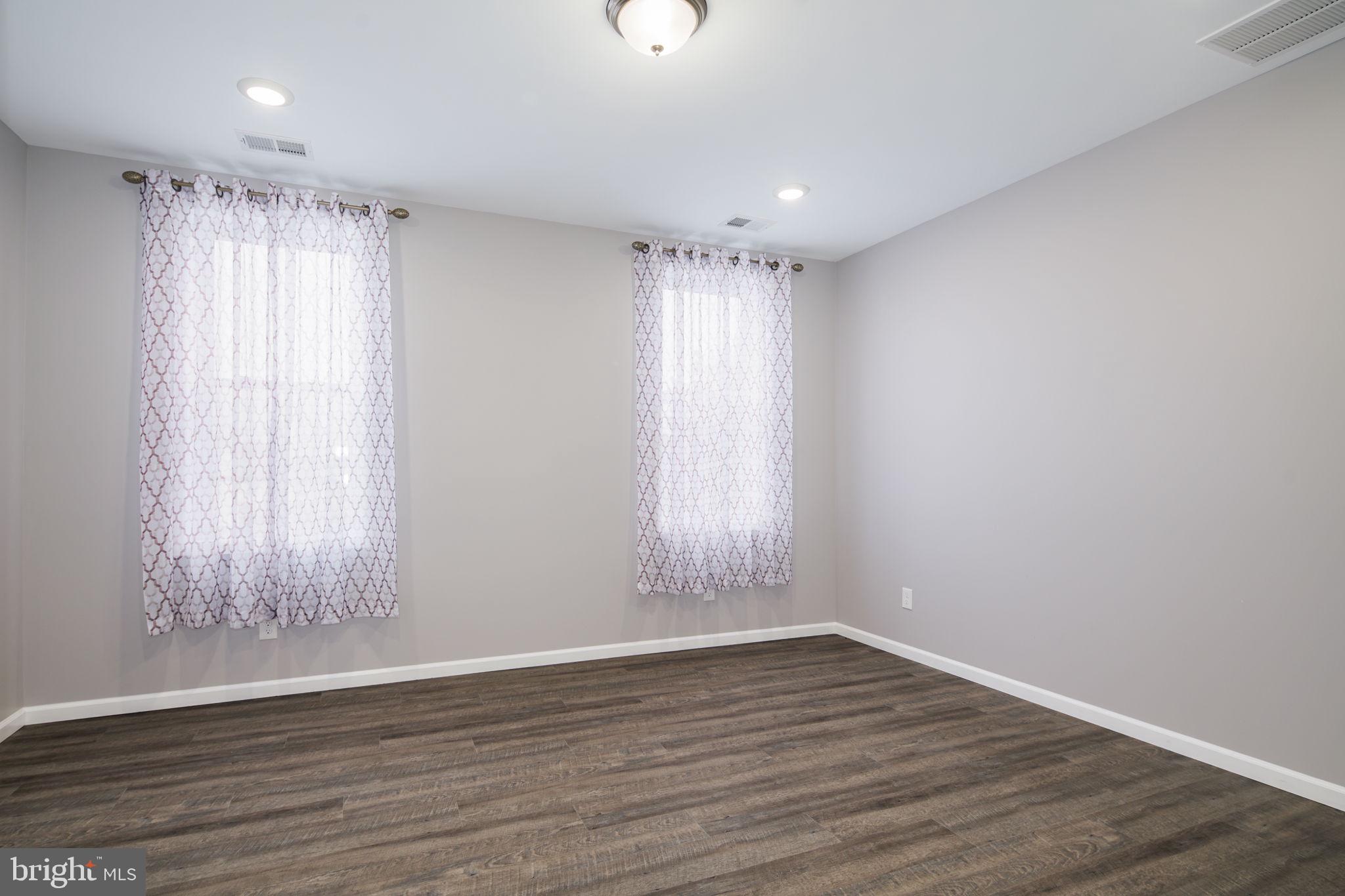 357 Harrison Avenue Upper Darby, PA 19082 - Photo 19 of 30 Bedroom 2