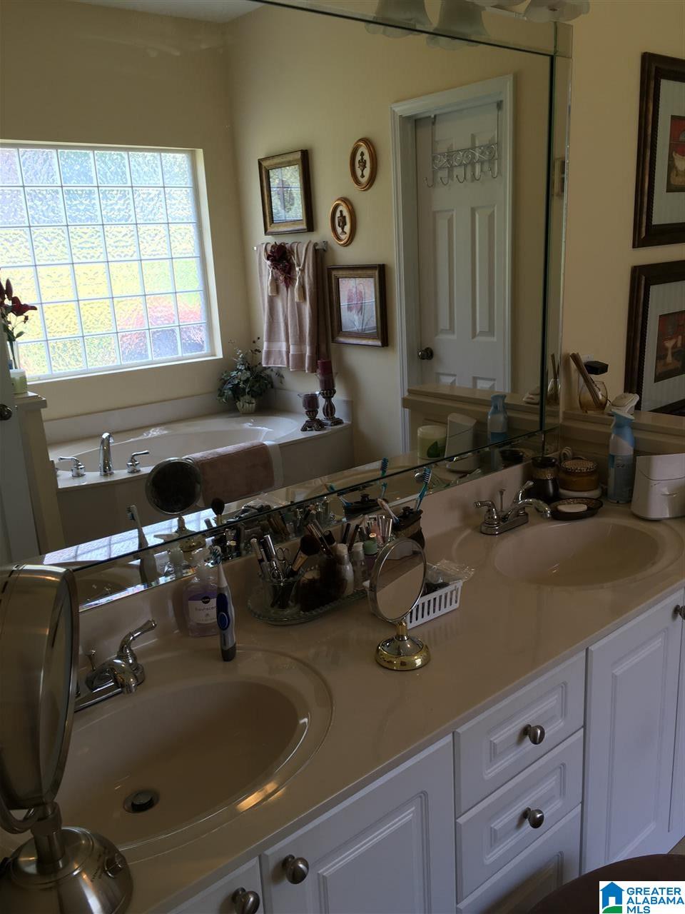 4407 Buttercup Lane Bessemer, AL 35022 - Photo 9 of 12