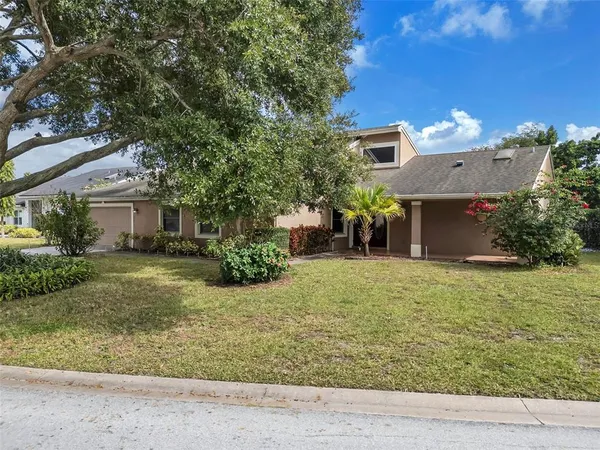 $707,000 | 6047 Shoreline Drive, Orlando, FL 32819