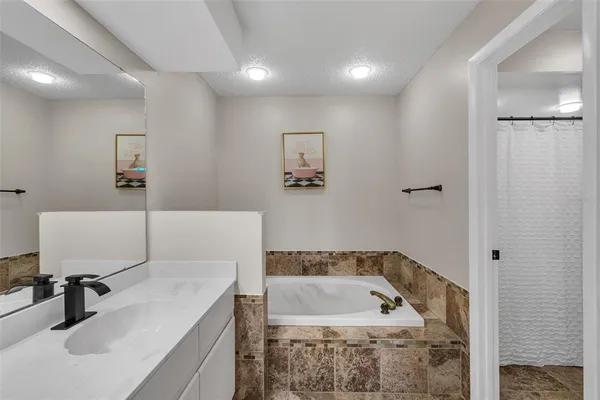 $707,000 | 6047 Shoreline Drive, Orlando, FL 32819