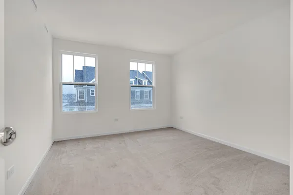 $3,100 | 5913 Hawkweed Drive, Naperville, IL 60564