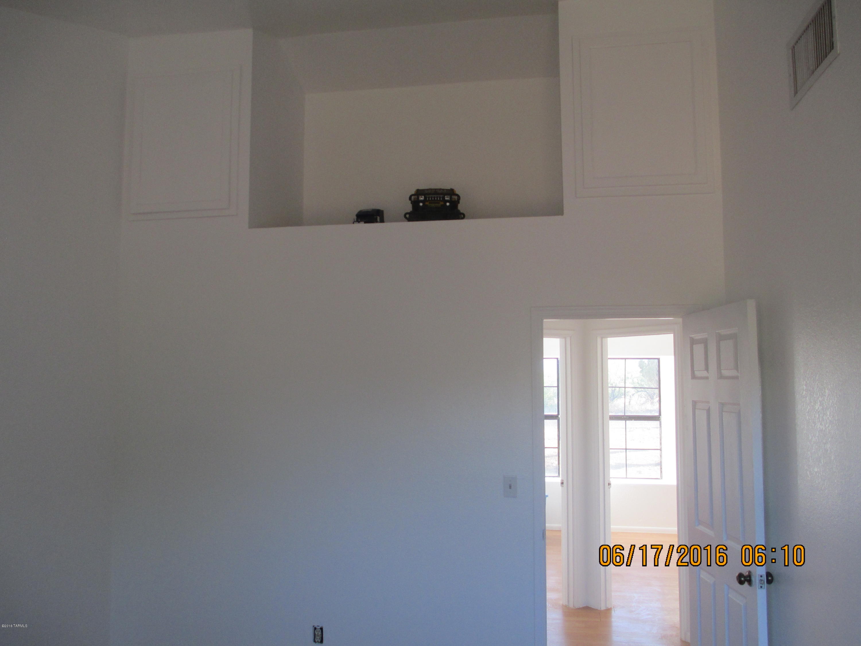 1401 Raquel Court Rio Rico, AZ 85648 - Photo 9 of 10