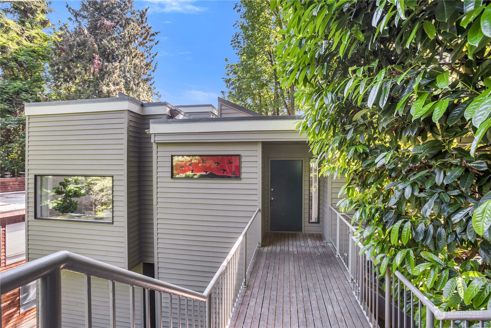 436 36th Avenue Seattle, WA 98122 - Photo 37 of 39 a view of a house with a tree