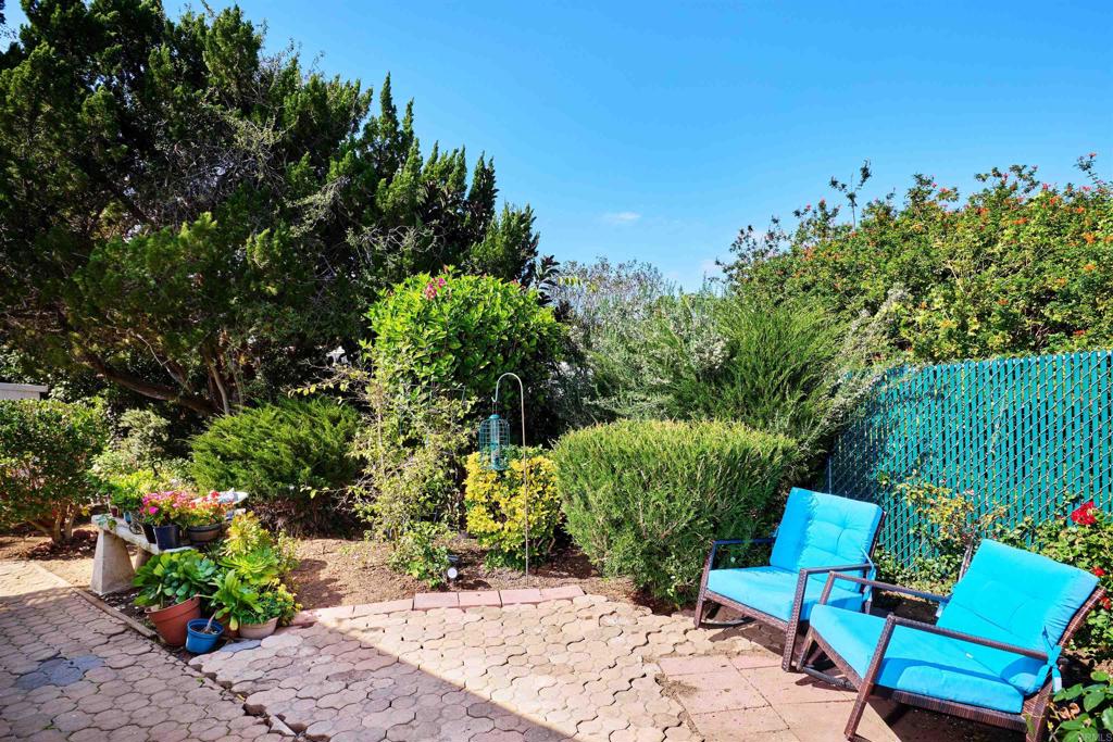 4814 Old Cliffs Road San Diego, CA 92120 - Photo 4 of 26