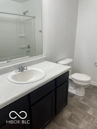 $285,700 | 12075 Country Side Drive, Greenfield, IN 46140