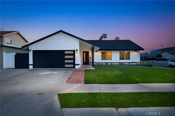 $1,168,000 | 4422 East Silverleaf Avenue, Orange, CA 92869