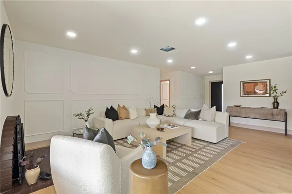 $1,168,000 | 4422 East Silverleaf Avenue, Orange, CA 92869