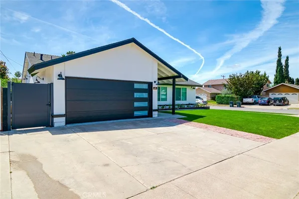 $1,168,000 | 4422 East Silverleaf Avenue, Orange, CA 92869