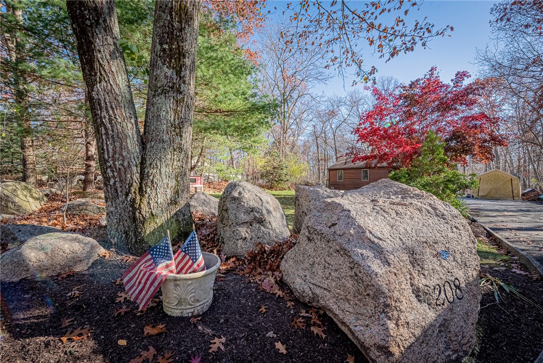 208 Burnt Hill Road Scituate, RI 02831 - Photo 3 of 34