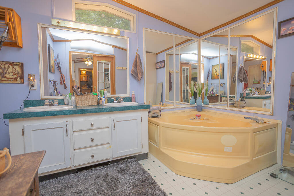 1286 Industry Road Industry, ME 04938 - Photo 8 of 31 sandyriverrealty-11