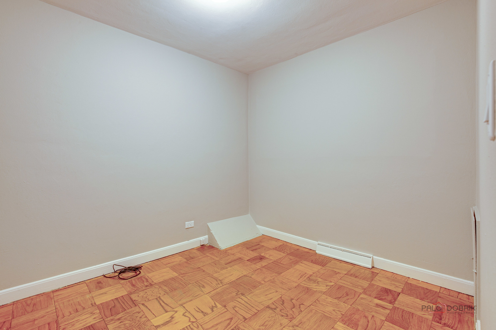 1595 North McKinley Road, Unit 1 Lake Forest, IL 60045 - Photo 17 of 24 a view of an empty room
