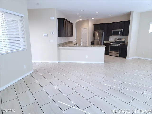 $2,237 | 1137 Bradley Bay Avenue, Henderson, NV 89014
