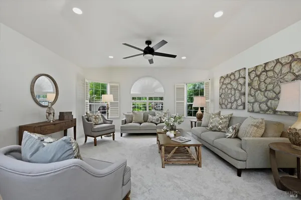 $950,000 | 6183 Marsi Court, Windsor, CA 95492