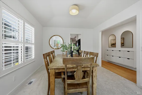 $950,000 | 6183 Marsi Court, Windsor, CA 95492