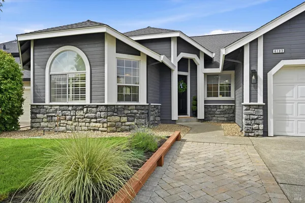$950,000 | 6183 Marsi Court, Windsor, CA 95492